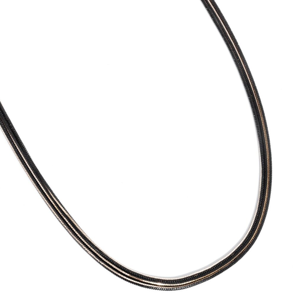 Paparazzi Corded Champion - Black